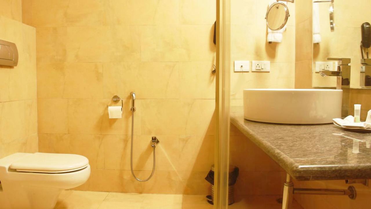 Classic Luxury Service Apartments Visakhapatnam Exterior photo