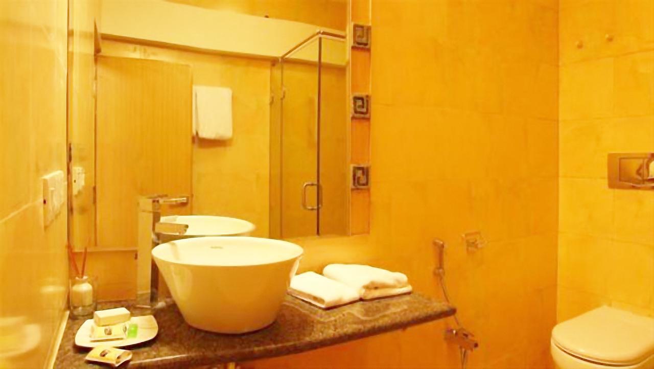Classic Luxury Service Apartments Visakhapatnam Exterior photo