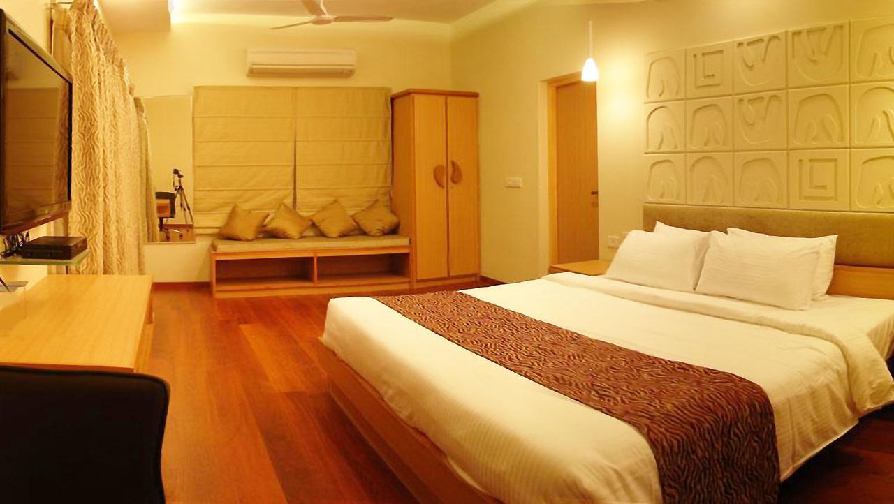 Classic Luxury Service Apartments Visakhapatnam Exterior photo